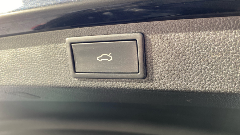 Skoda Karoq 1.5 TSI Sportline 5dr Petrol Estate